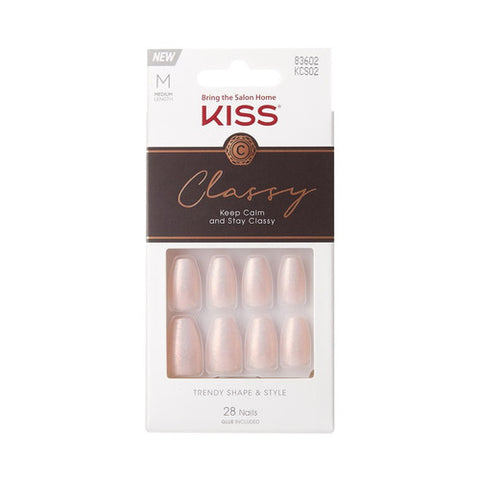 KISS Classy Nails Cozy Meets Cute