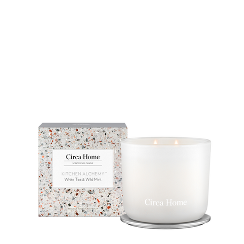 Circa Home Kitchen Alchemy White Tea & Wild Mint Classic Soy Candle 260g